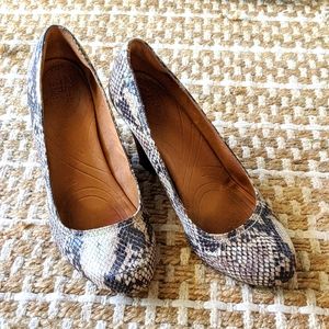 Clark's Indigo Wedges